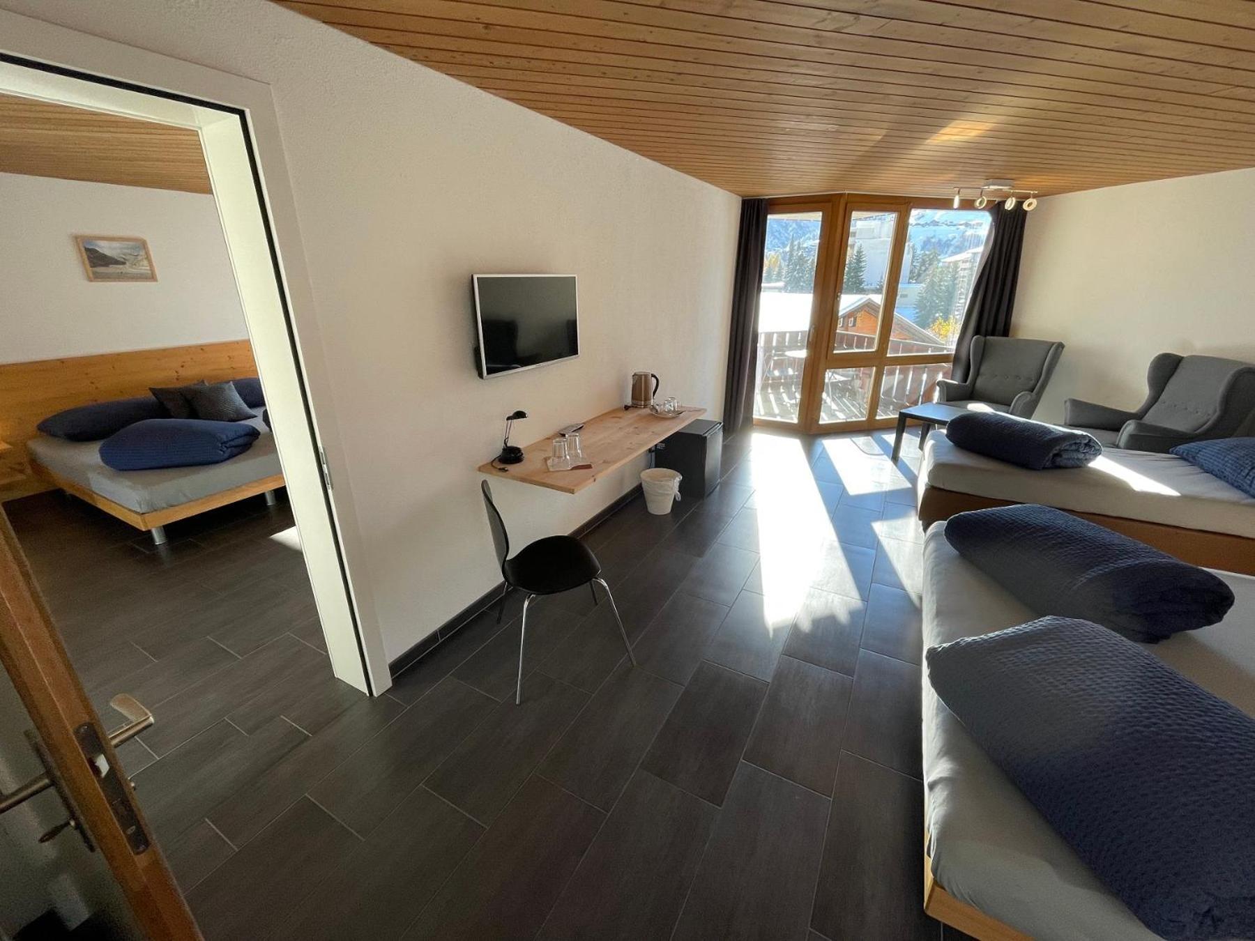 Catrina Hotel Disentis Habitación foto